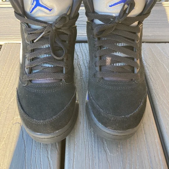 Jordan’s - Picture 5 of 12